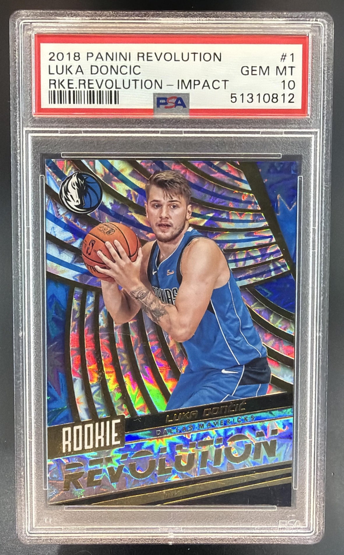 2018-19 Panini Revolution Luka Doncic #1 Rookie Impact RC Mavericks PSA 10 — front
