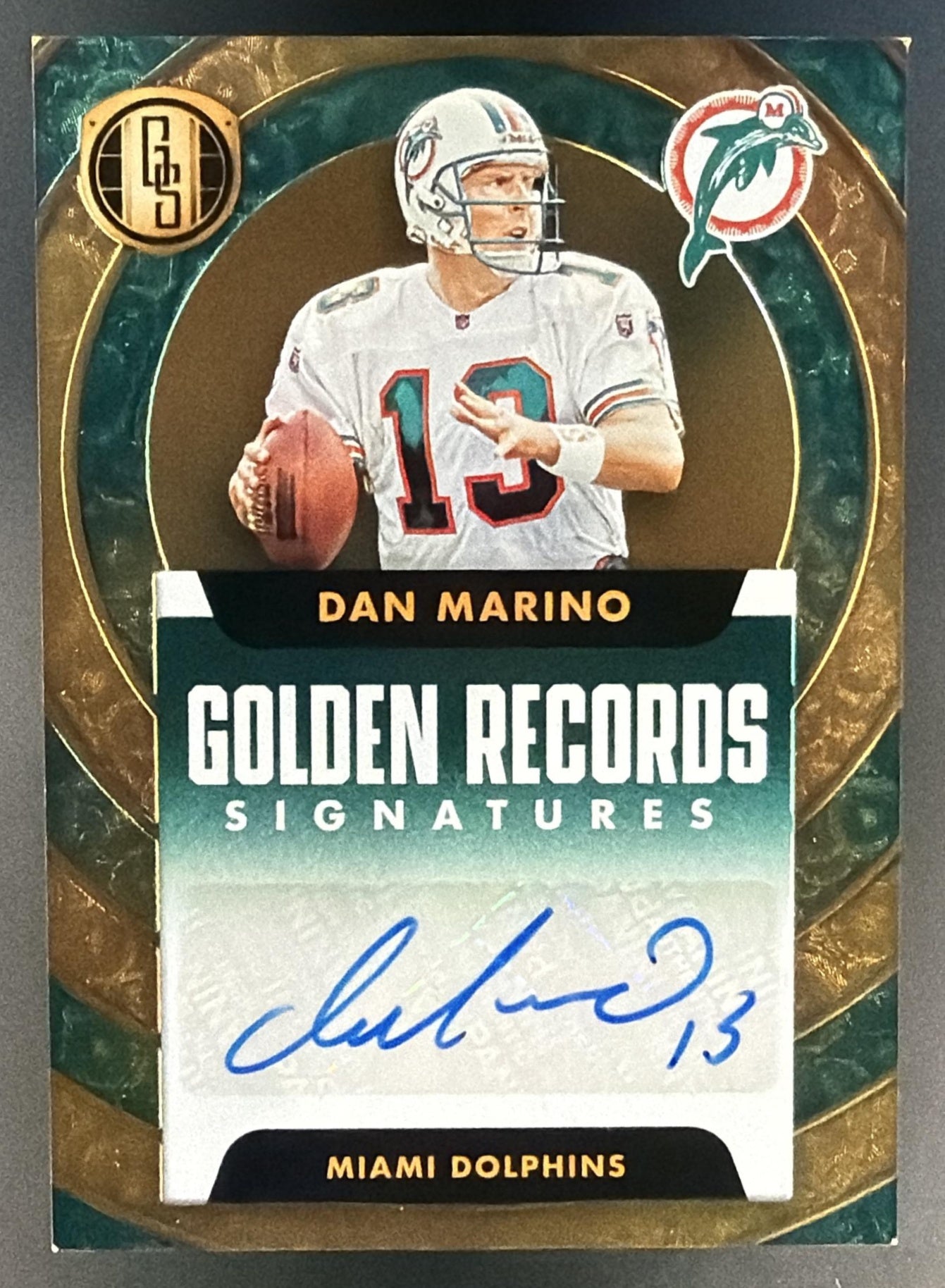 2024 Panini Gold Standard Dan Marino #GRS-DMO Golden Records Signatures /10 Auto — front