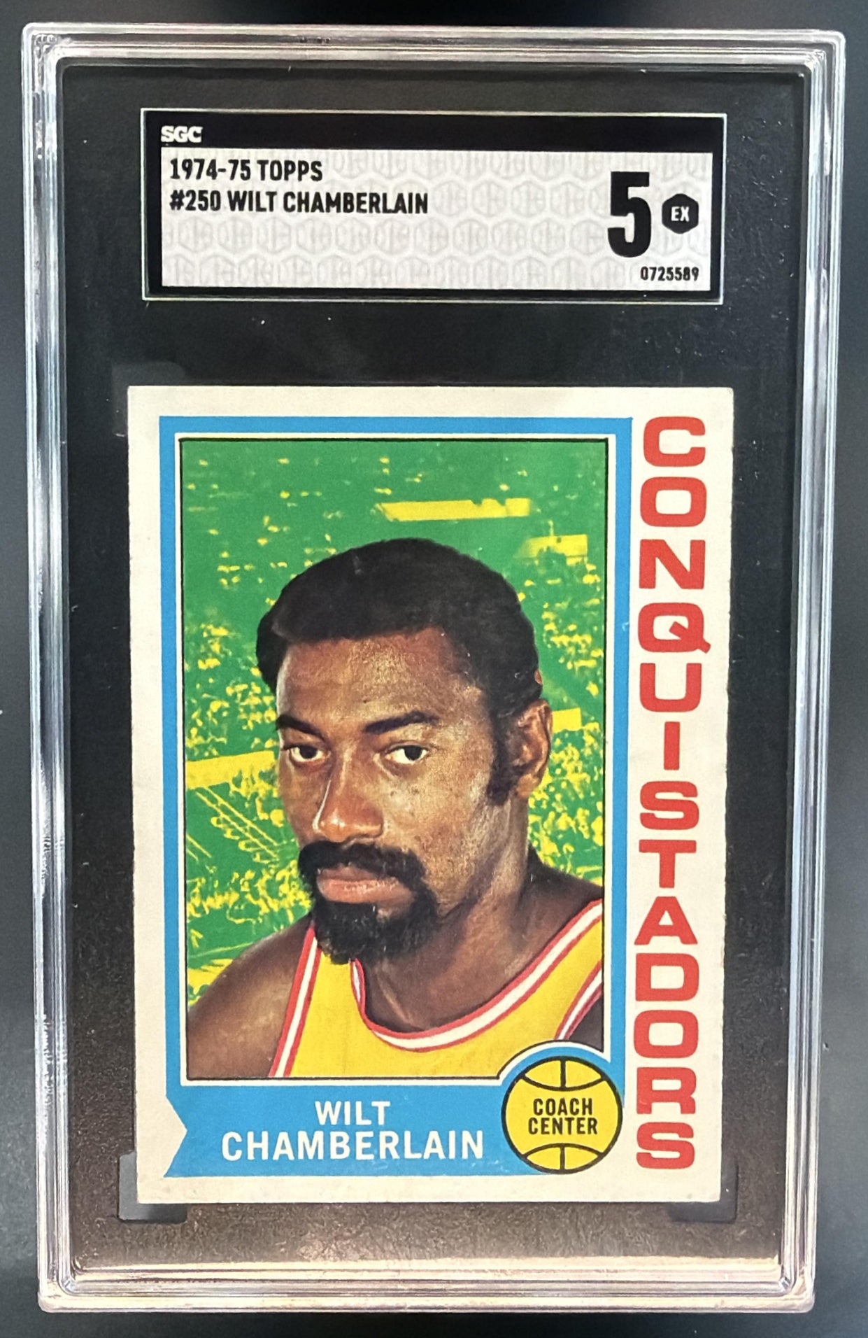 1974-75 Topps Wilt Chamberlain #250 SGC 5 — front