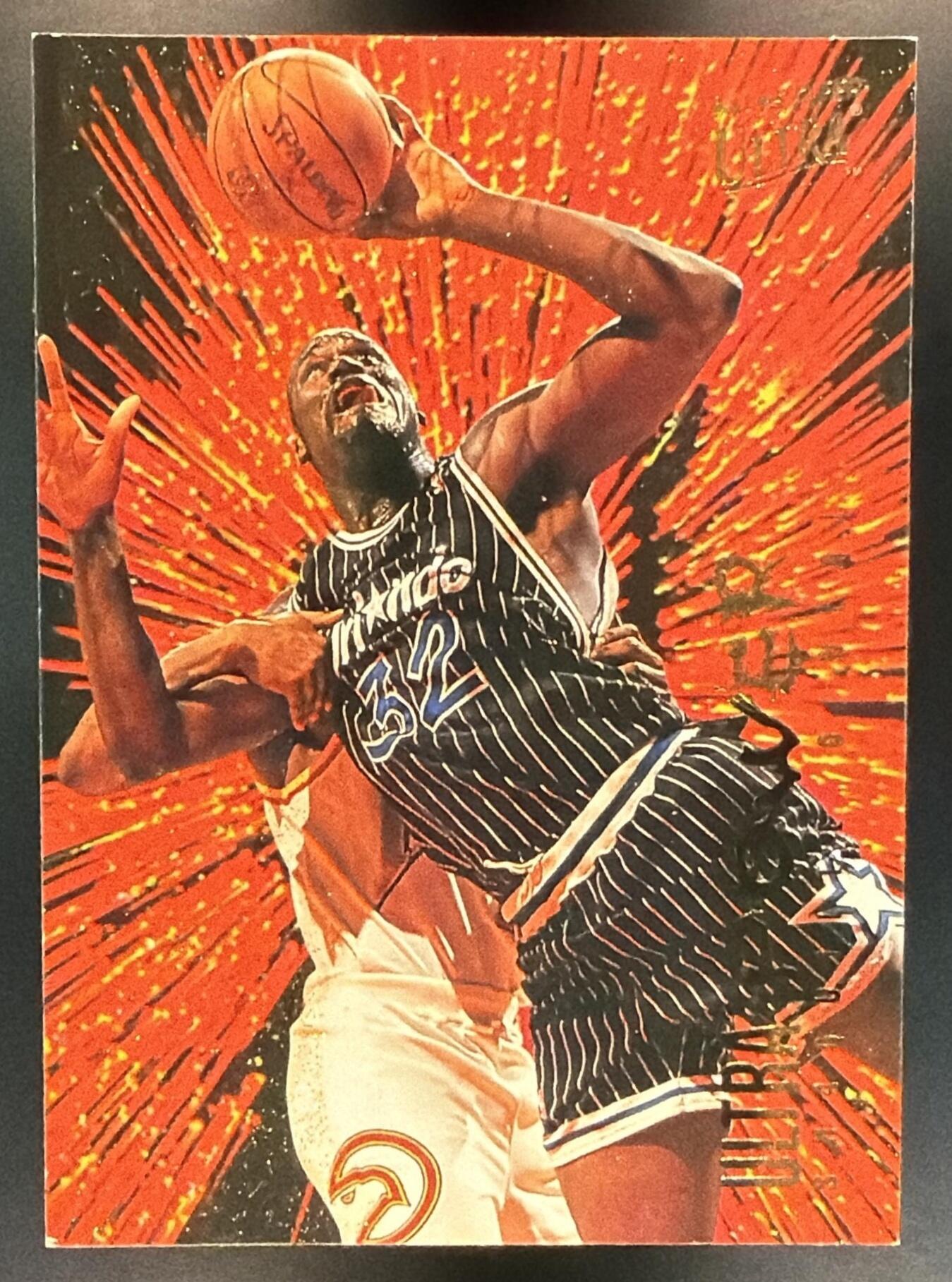 1994-95 Fleer Ultra Shaquille O'Neal #8 Power Magic — front