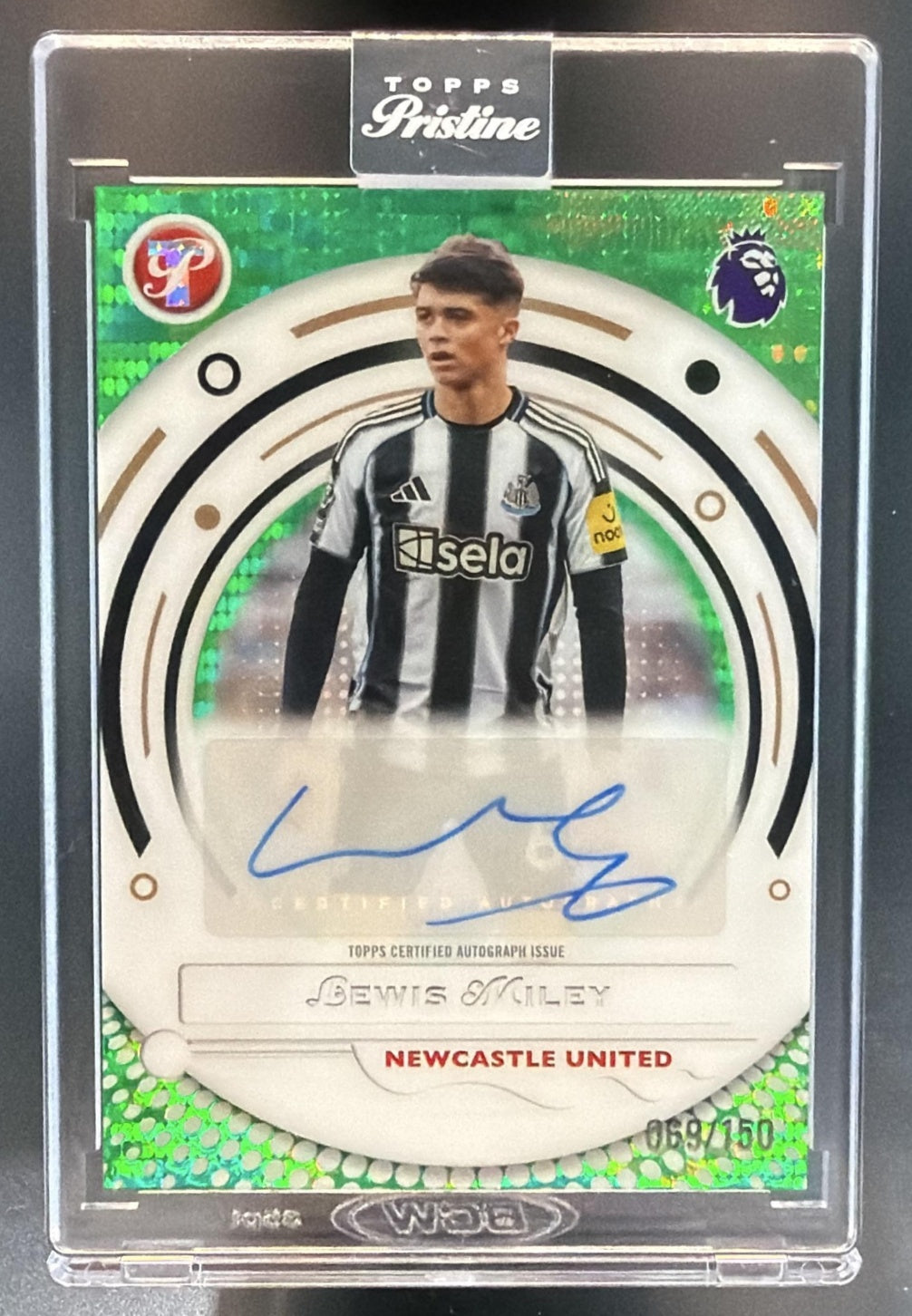 2025 Topps Pristine Premier League Lewis Miley #PA-LM Auto Green /150 — front