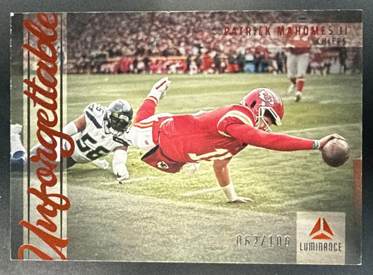 2023 Panini Luminance Patrick Mahomes II #U-3 Unforgettable Orange /100 Chiefs — front