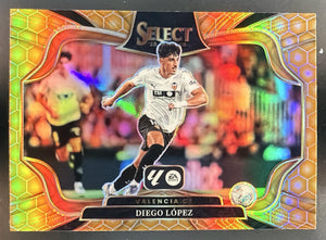 2025 Panini Select La Liga Diego Lopez #220 Field Level Honeycomb Prizm