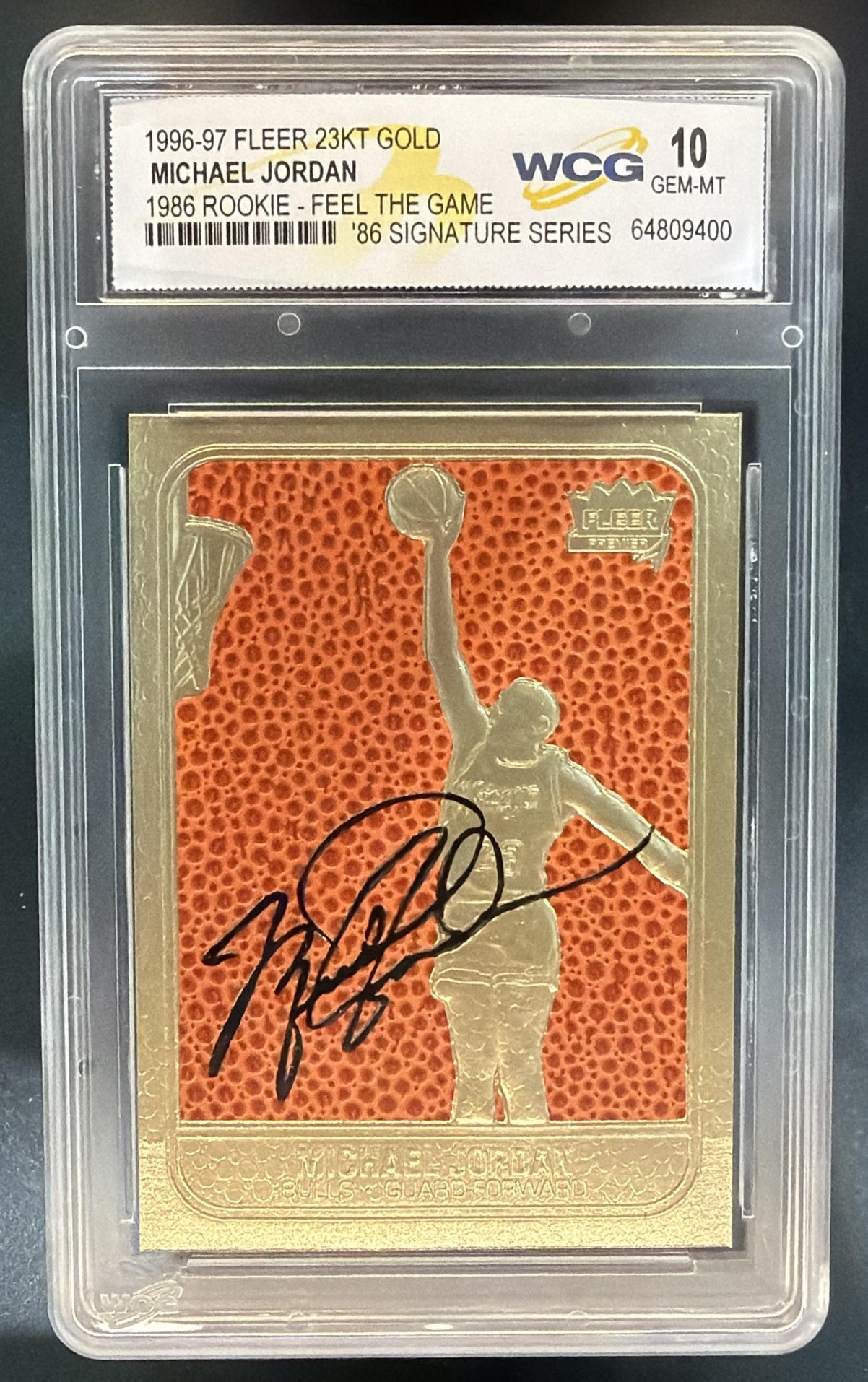 1997 Fleer 23KT Gold Michael Jordan #NNO Black Foil Facsimile Auto /10000 — front