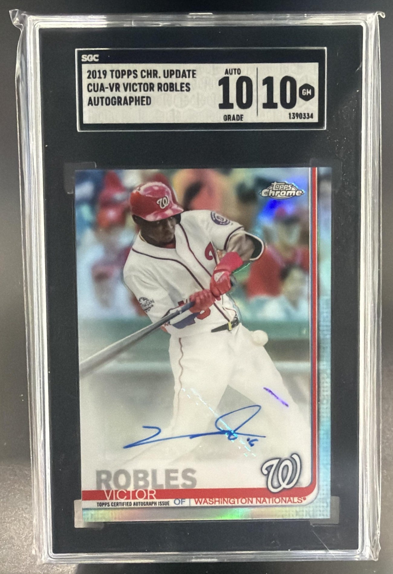 2019 Topps Chrome Update Victor Robles #CUA-VR Auto Nationals SGC 10 — front