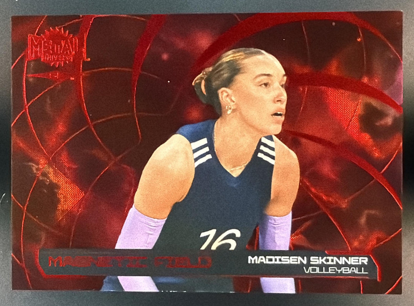 2026 Skybox Metal Universe SE Madisen Skinner #16 of 25 Magnetic Field Red 9/199 — front