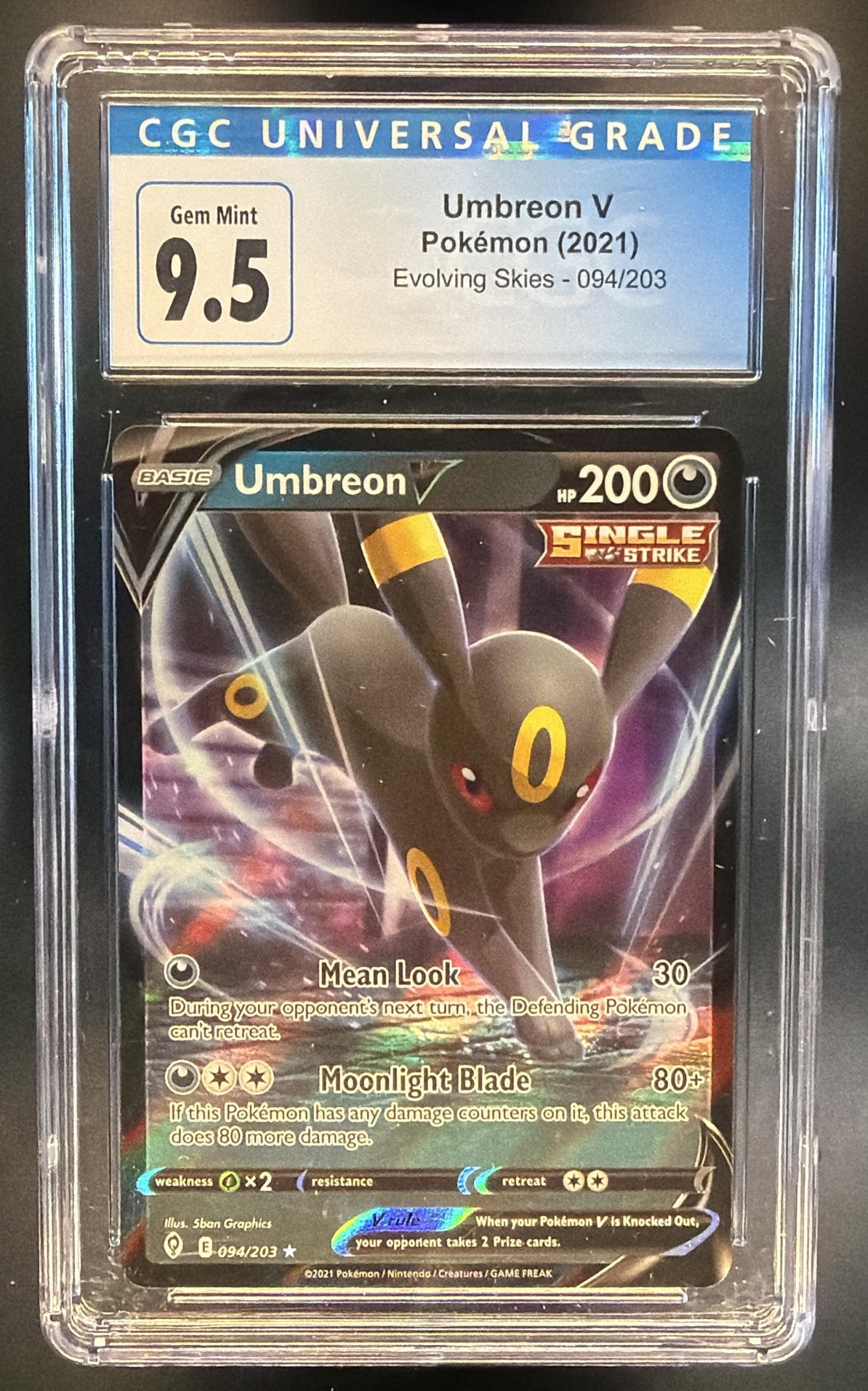 2021 Pokemon Sword & Shield Evolving Skies Umbreon V #094/203 CGC 9.5 — front