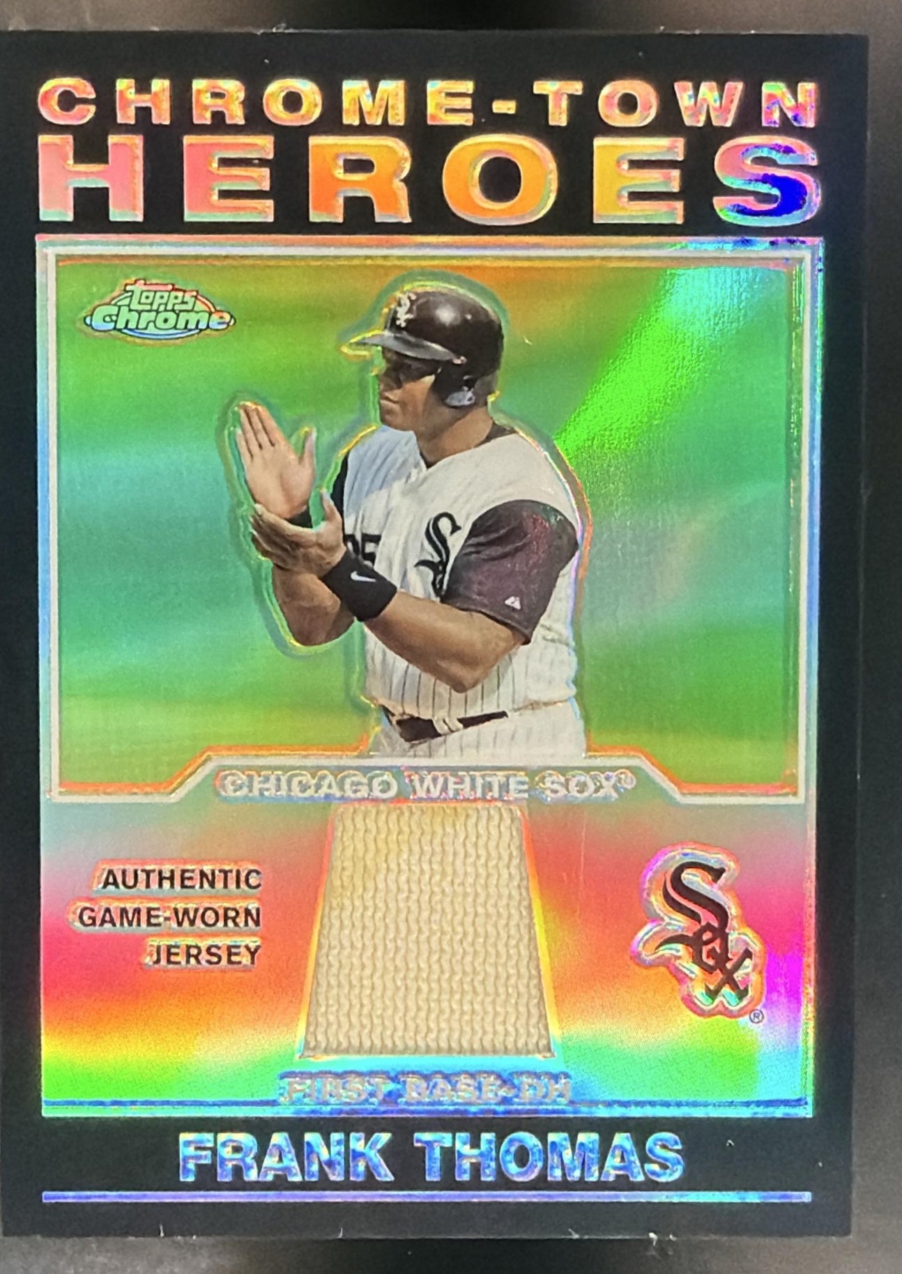 2004 Topps Chrome Frank Thomas #CHR-FT Town Heroes Relics MEM White Sox — front