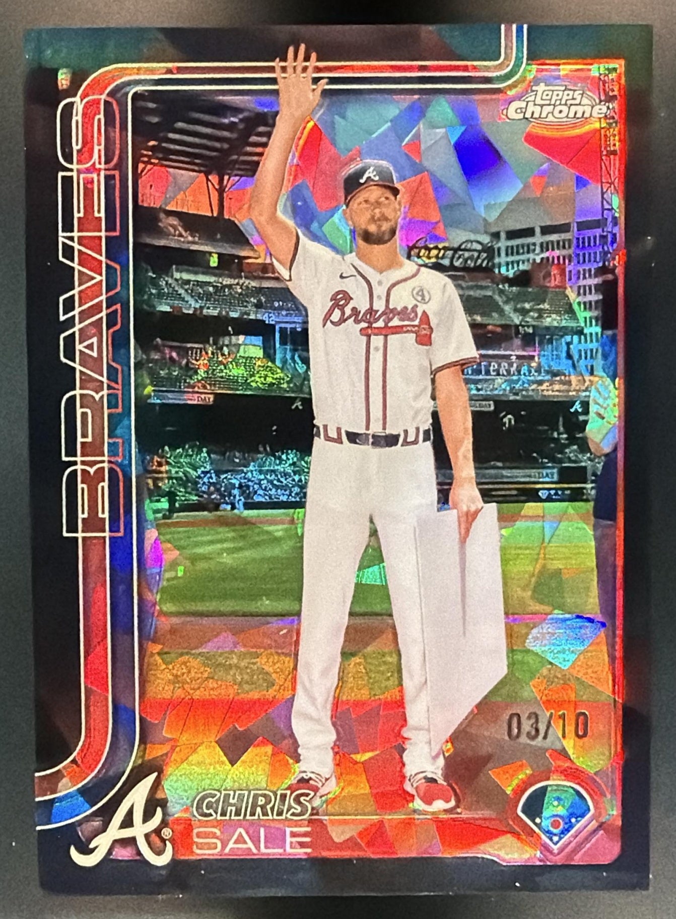 2025 Topps Chrome Sapphire Chris Sale #182 Image Variation Black Refractor /10 — front