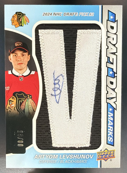 2025 UD SP Game Used Artyom Levshunov Draft Day Marks Letter Auto /35 MEM — front