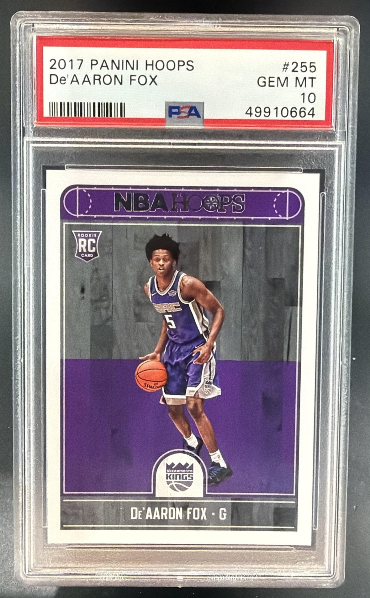 2017-18 Panini Hoops De Aaron Fox #255 RC Kings PSA 10 — front