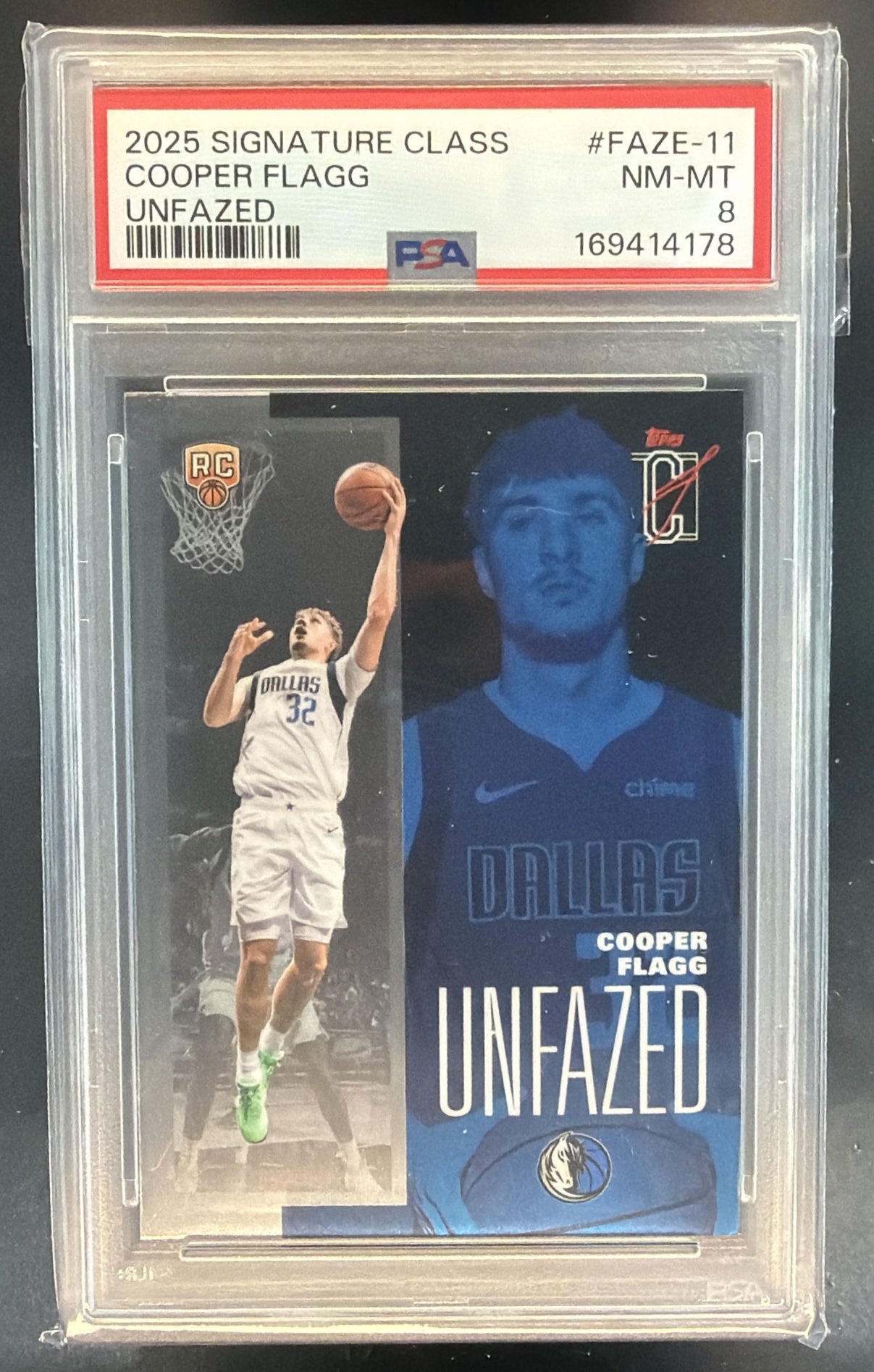 2025-26 Topps Signature Class Cooper Flagg #FAZE-11 Unfazed RC Mavericks PSA 8 — front