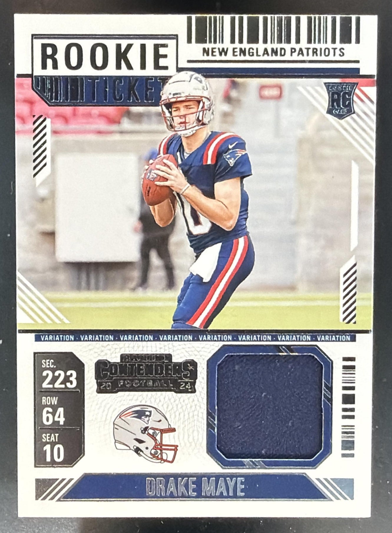 2024 Panini Contenders Drake Maye Rookie Ticket Swatches Variation MEM RC VAR — front