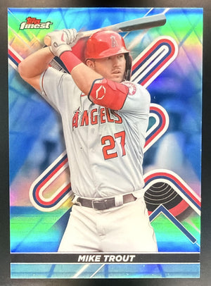 2022 Topps Finest Mike Trout #27 Blue/Aqua Vapor Refractor 205/250 Angels