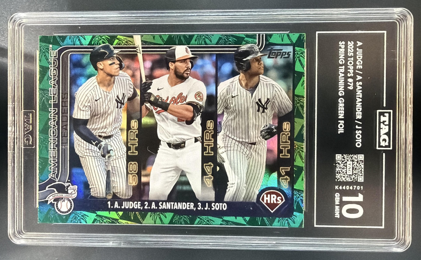 2025 Topps AL Leaders Judge, Santander, Soto Green Foilboard /99 TAG 10 — front
