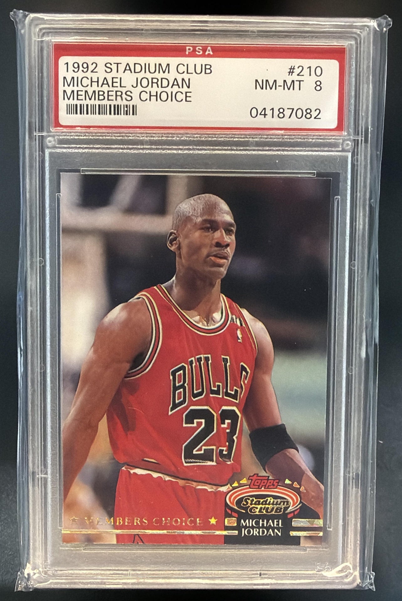 1992-93 Topps Stadium Club Michael Jordan #210 Bulls PSA 8 — front