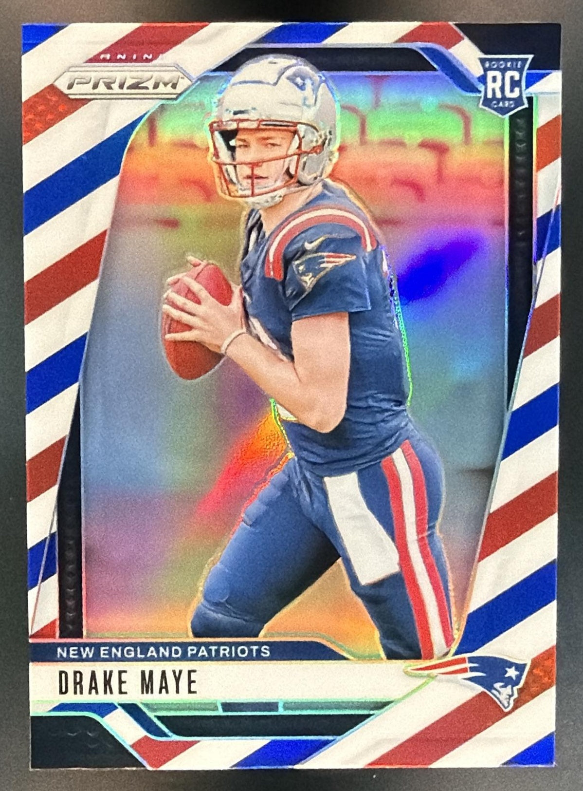 2024 Panini Prizm Drake Maye #329 Red White and Blue RC Patriots — front