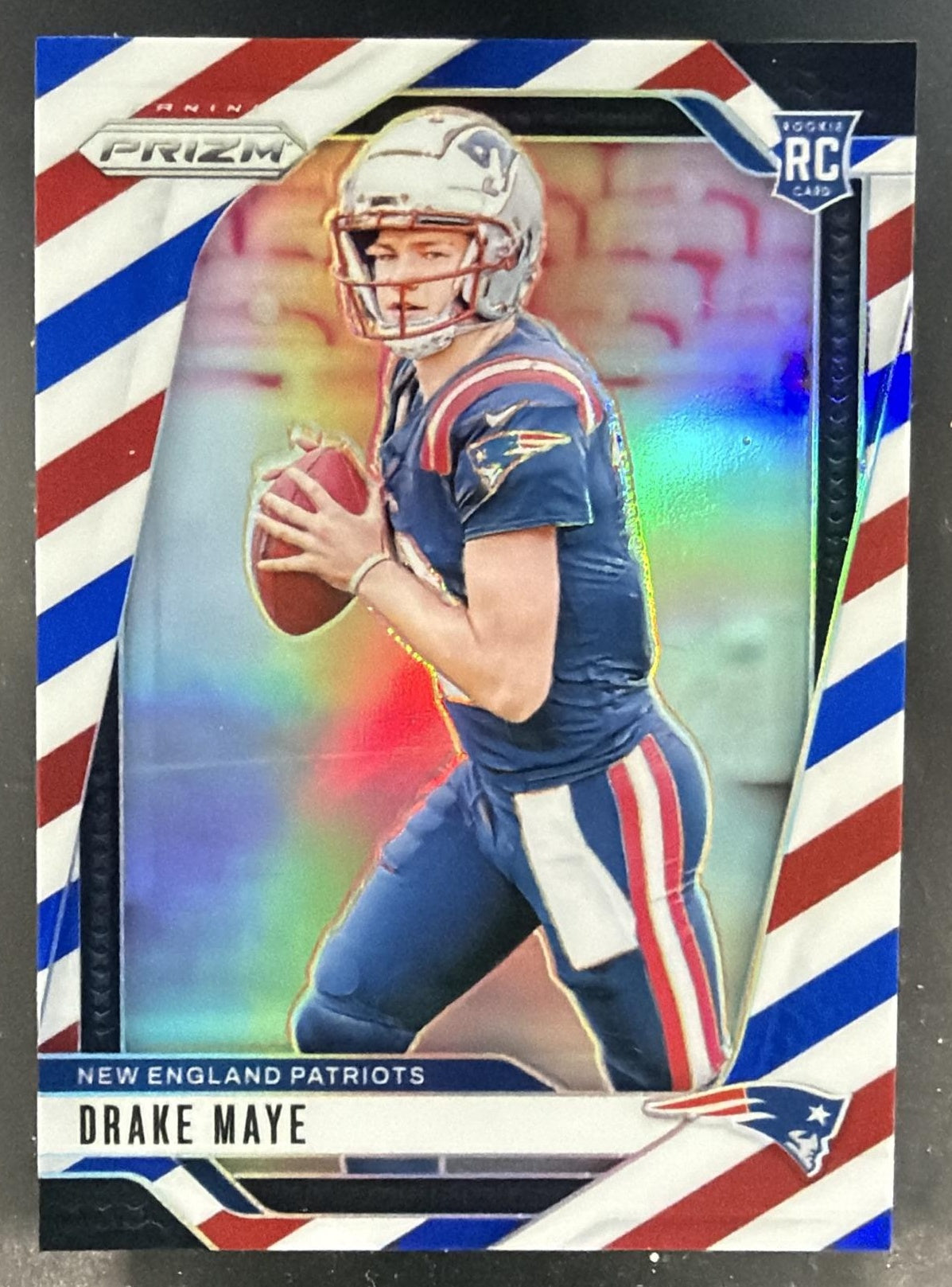 2024 Panini Prizm Drake Maye #329 Red White and Blue RC Patriots — front