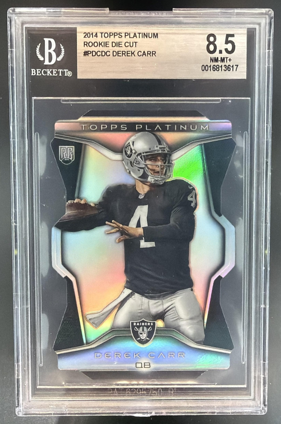 2014 Topps Platinum Derek Carr #PDC-DC Rookie Die Cut RC Raiders BGS 8.5 — front