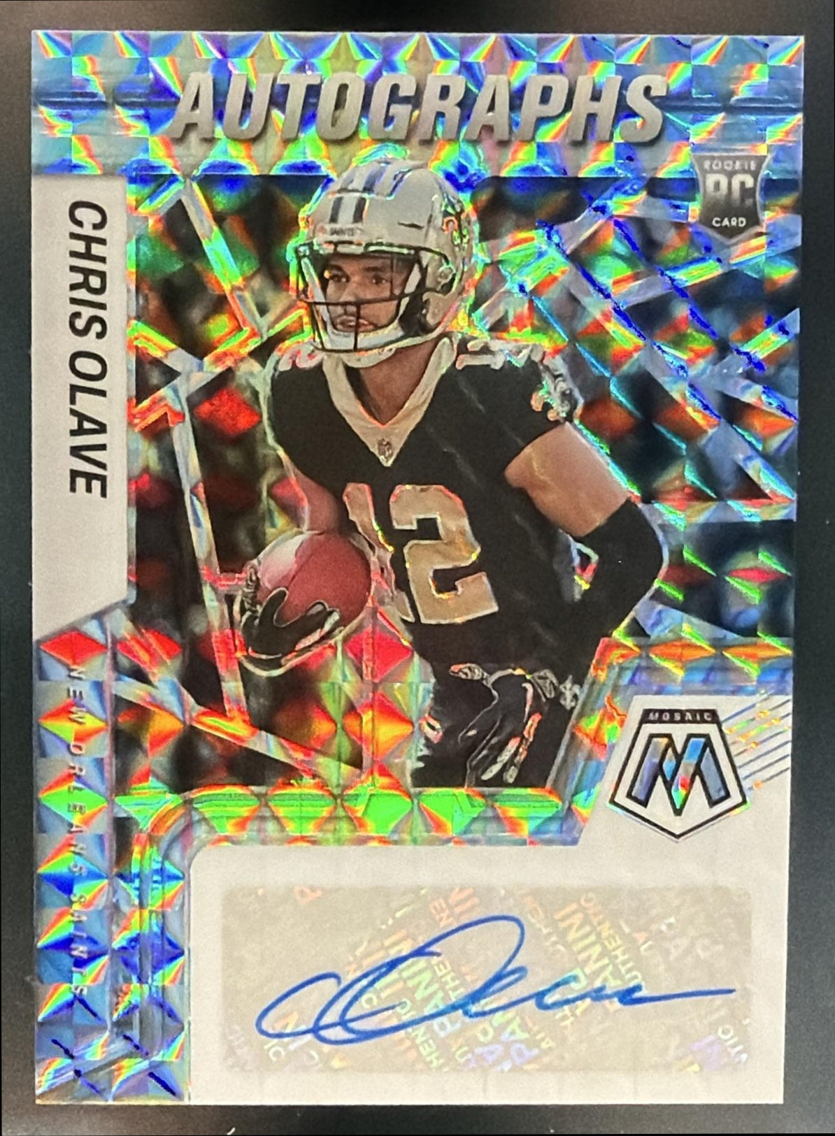 2022 Panini Mosaic Chris Olave #RAM-CO Rookie Auto Mosaic RC Saints — front